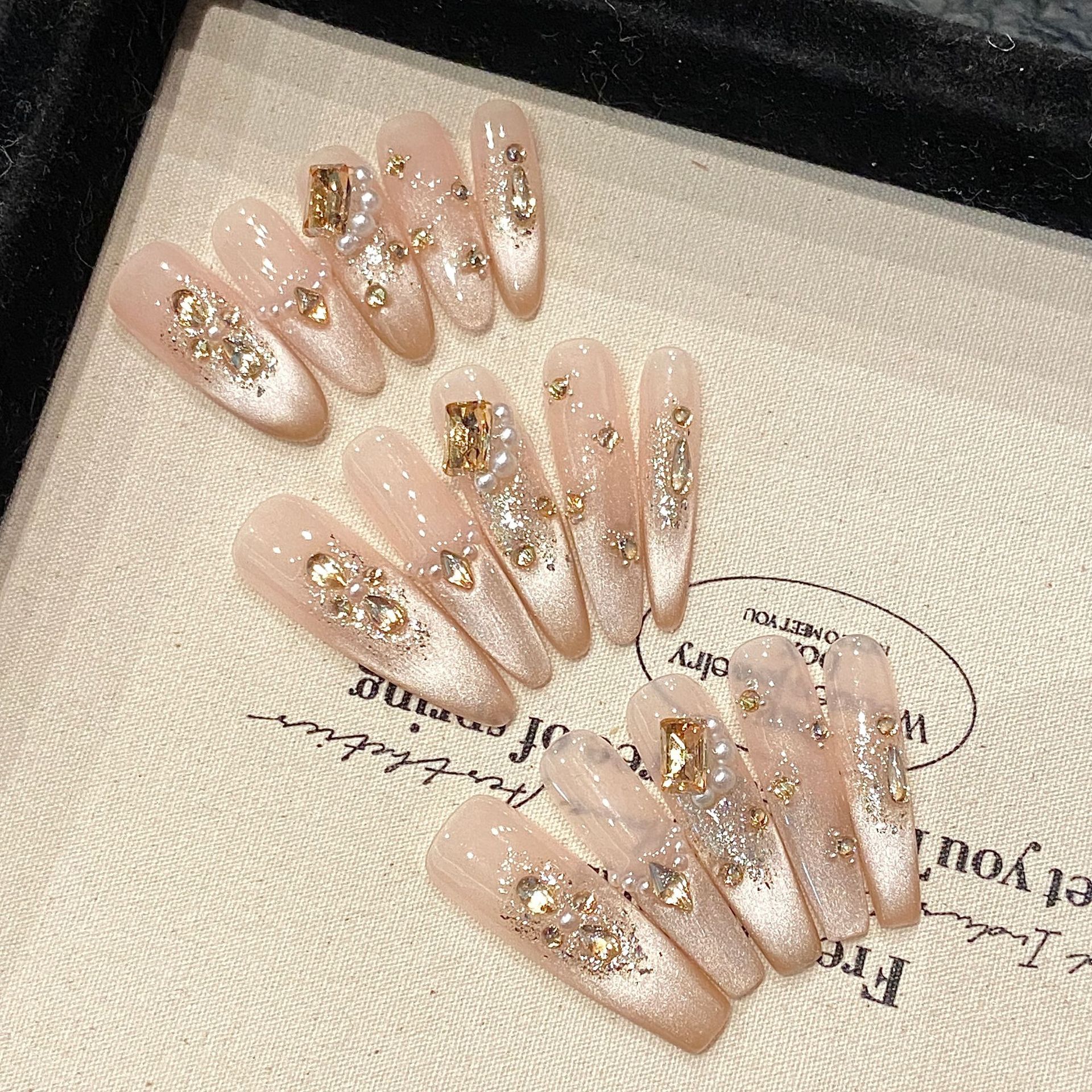 Handmade Nude Press on Nails C – Nail Art Full Design recenzja i cena