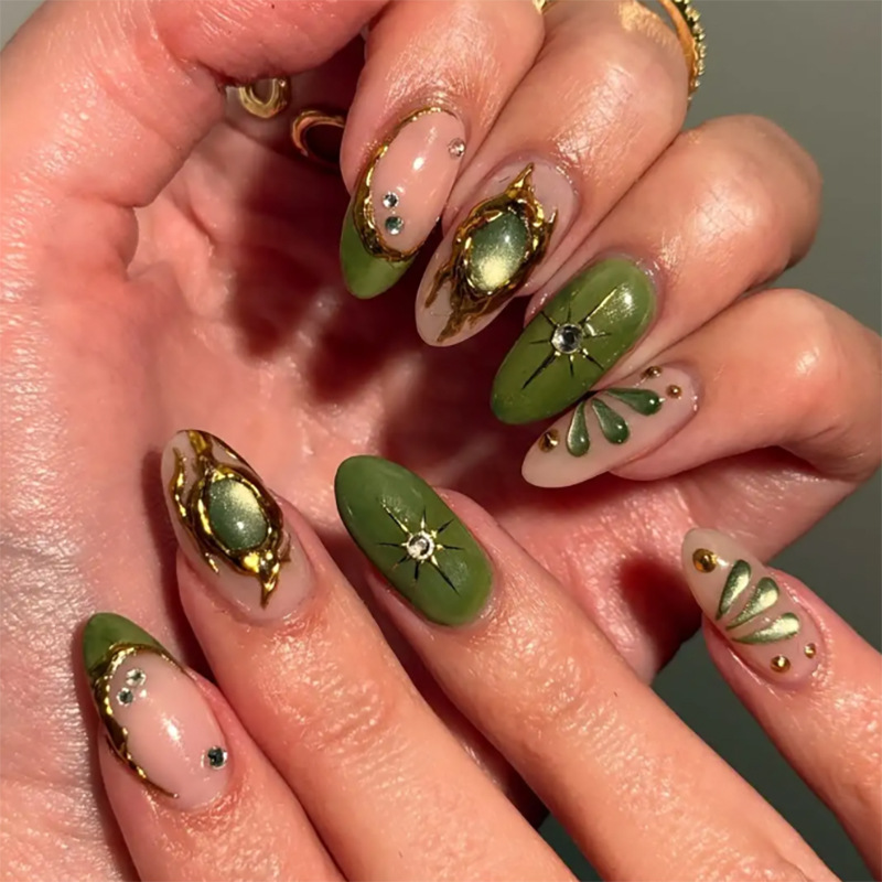 24pcs Green Cat Eye Fake Nails – Nail Art French recenzja i cena